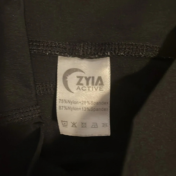 Zyia Active leggings - Picture 3 of 4